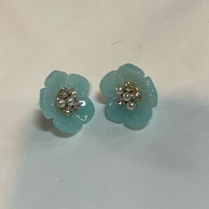 Elegant Floral Blue Earrings